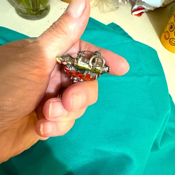 Floral Crystal and Enamel Brooch/ Pendant with Ladybug Accent - Picture 5 of 6